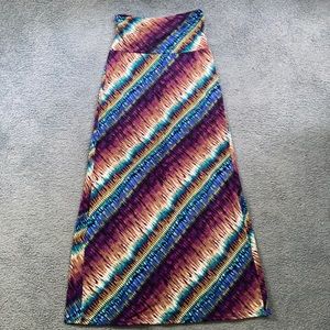 Tie dye maxi skirt (Small)